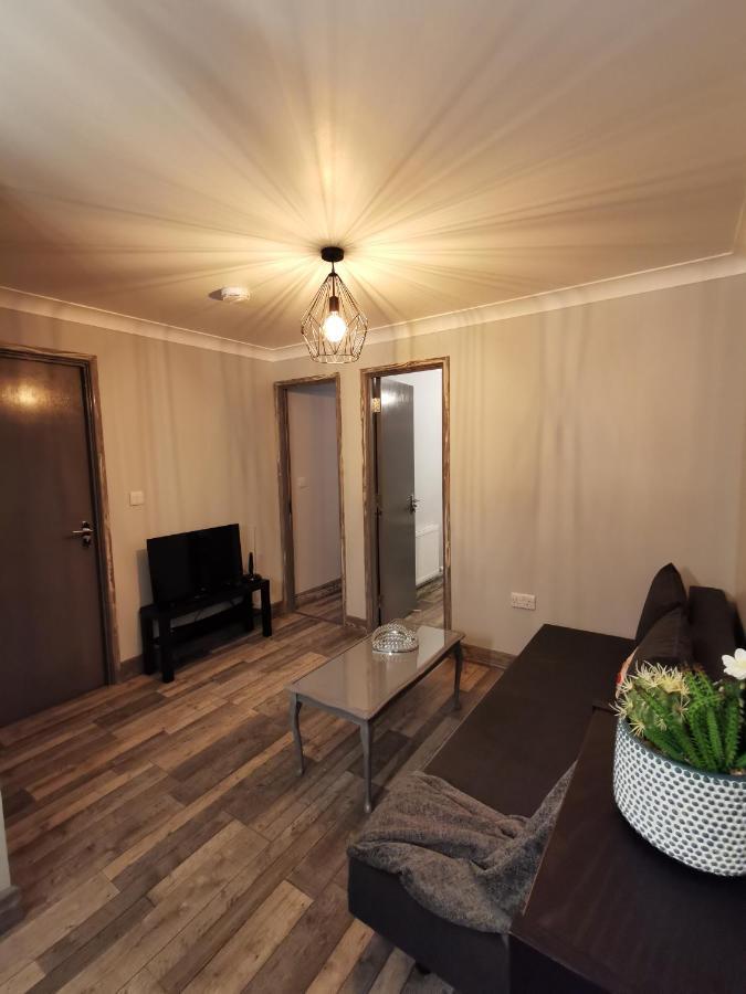 Palaz 2 - 2 Bedroom Flat Edmonton Exterior foto